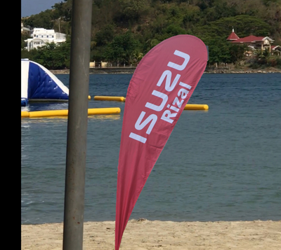 ISUZU TEARDROP BANNERS MADE BY THE FLYING BANNERS